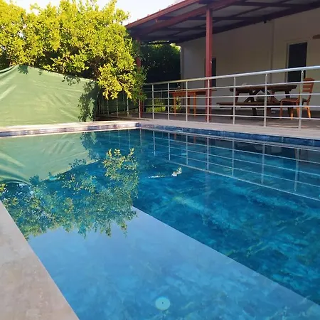Avci Villa-fethiye 3+1 In Garden With Private Pool, 10 Minutes To The Vilă Fethiye