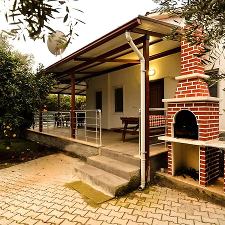 Avci Villa-fethiye 3+1 In Garden With Private Pool, 10 Minutes To The Villa *