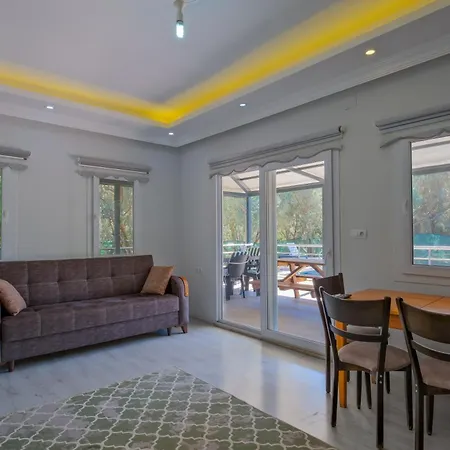 Avci Villa-fethiye 3+1 In Garden With Private Pool, 10 Minutes To The