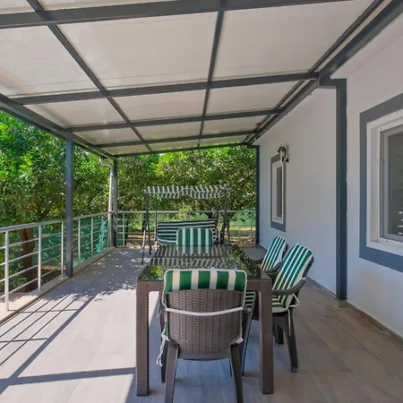 Villa Avci Villa-fethiye 3+1 In Garden With Private Pool, 10 Minutes To The