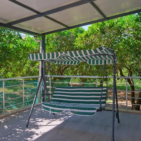 Avci Villa-fethiye 3+1 In Garden With Private Pool, 10 Minutes To The Fethiye