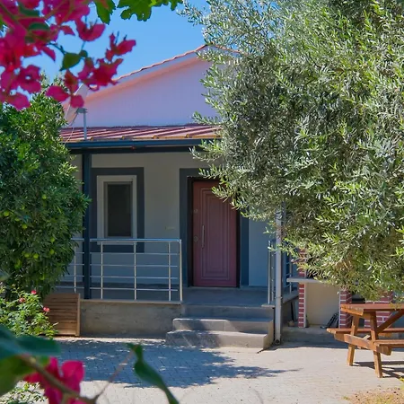 Avci Villa-fethiye 3+1 In Garden With Private Pool, 10 Minutes To The Fethiye