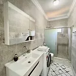 Avci Villa-fethiye 3+1 In Garden With Private Pool, 10 Minutes To The Vila Fethiye