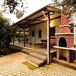 Avci Villa-fethiye 3+1 In Garden With Private Pool, 10 Minutes To The Vila *
