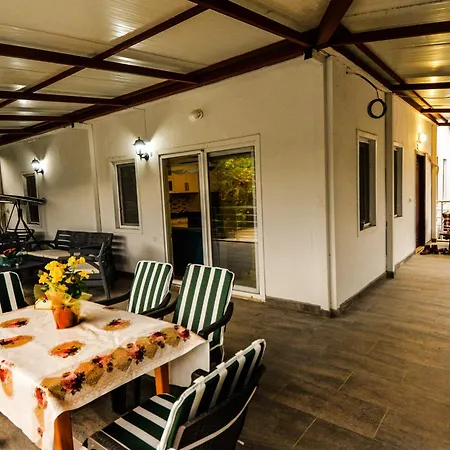 Avci Villa-fethiye 3+1 In Garden With Private Pool, 10 Minutes To The Фетхие