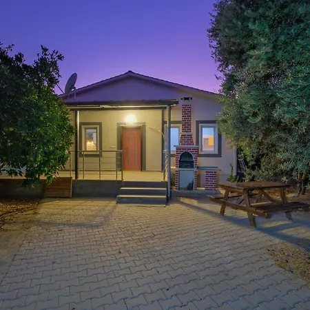 Avci Villa-fethiye 3+1 In Garden With Private Pool, 10 Minutes To The Вилла *