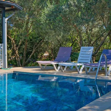 Avci Villa-fethiye 3+1 In Garden With Private Pool, 10 Minutes To The * פאטהיה