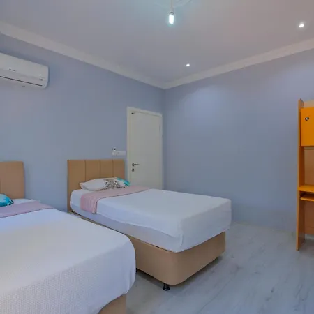 Avci Villa-fethiye 3+1 In Garden With Private Pool, 10 Minutes To The וילה פאטהיה