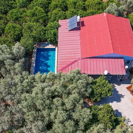 Avci Villa-fethiye 3+1 In Garden With Private Pool, 10 Minutes To The * Фетхие